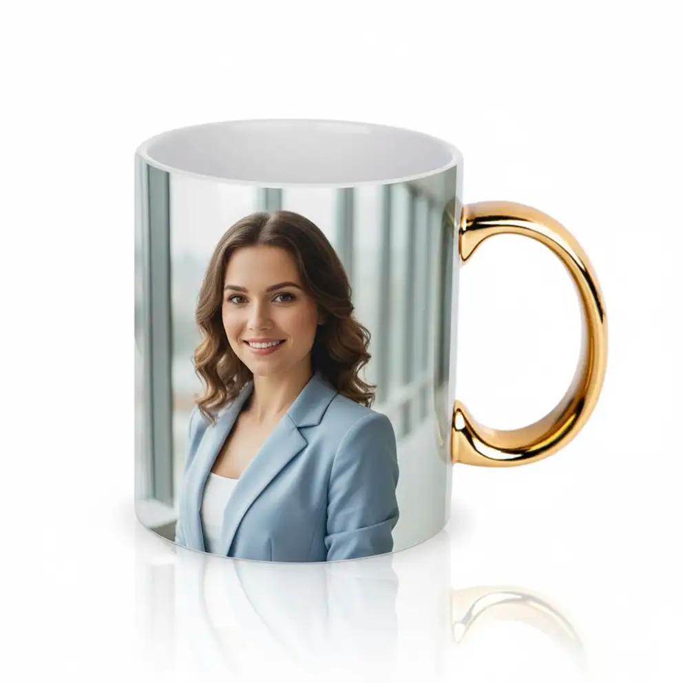 keramický hrnek s fotkou mladé ženy